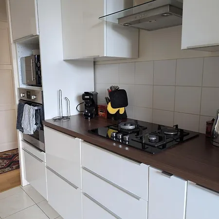 Lumineux Centre Avec Parking Et Loggia Bordeaux