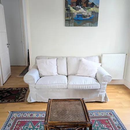 Lumineux Centre Avec Parking Et Loggia Bordeaux