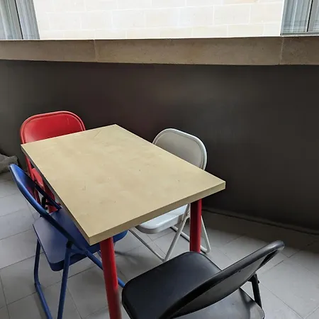 Appartement Lumineux Centre Avec Parking Et Loggia *